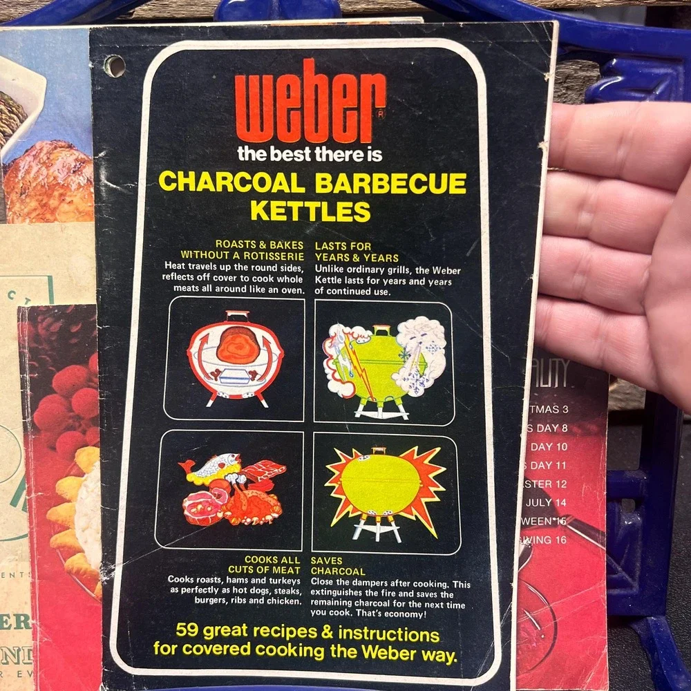 Lot 4 recipe cookbook ephemera, Weber, Betty‎ Crocker, GE Sandwich Grill Freezer
